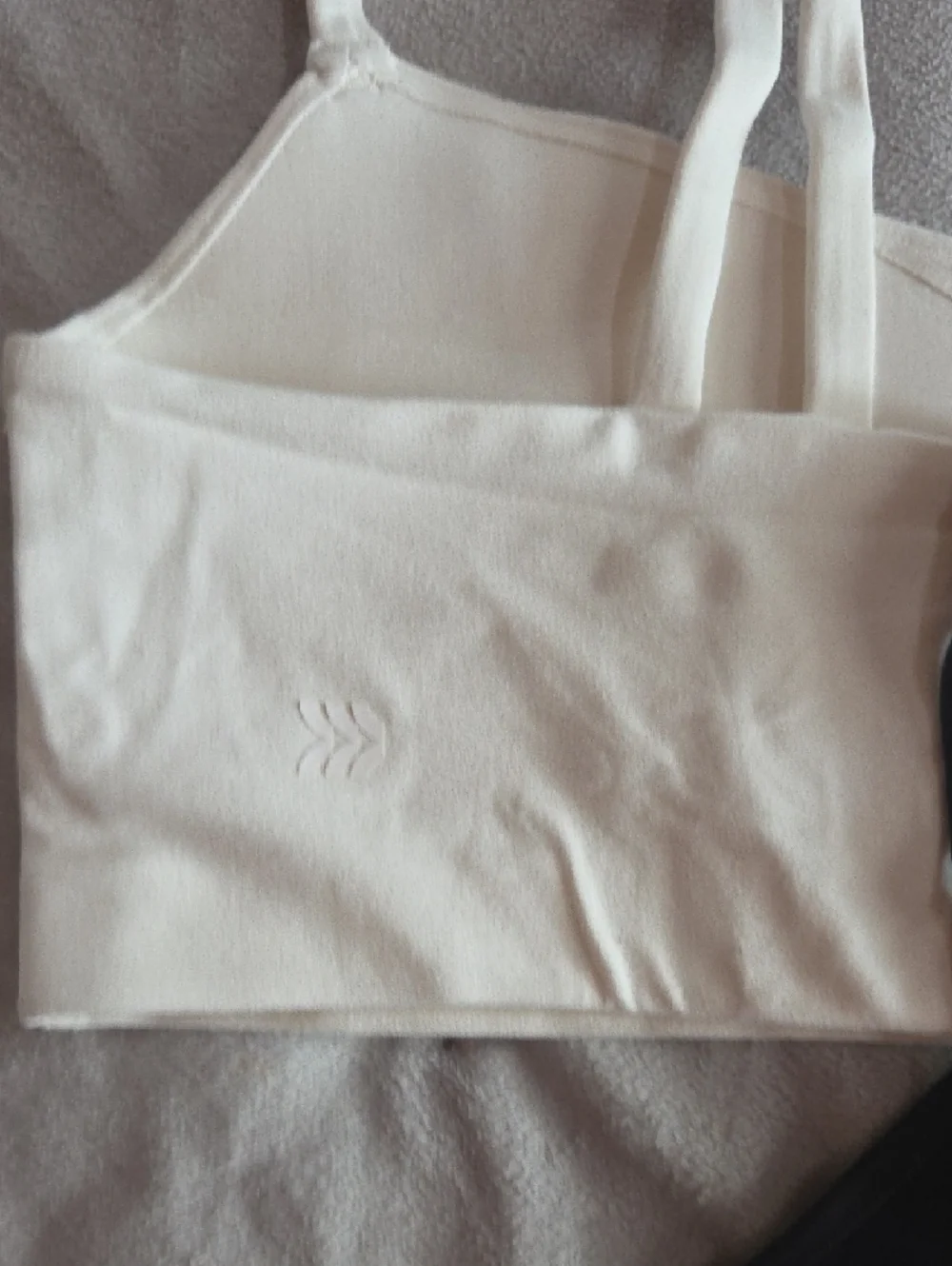 2 Target All In Motion Everyday Soft Light Support Strappy Sports Bras LARGE - Picture 4 of 9